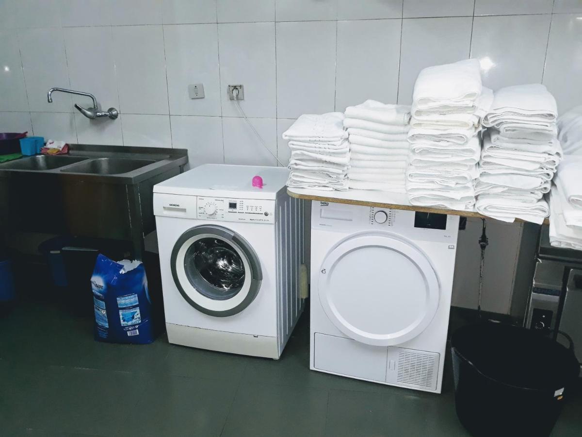 Apartamentos แฟร์โรล ภายนอก รูปภาพ
